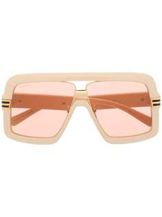 Gucci Eyewear солнцезащитные очки с тисненым логотипом