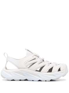 Hoka One One кроссовки с вырезами