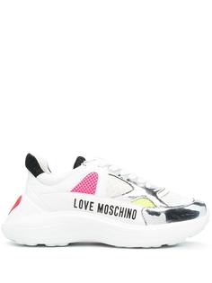 Love Moschino кроссовки на шнуровке с логотипом