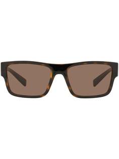 Dolce & Gabbana Eyewear солнцезащитные очки Step Injection в прямоугольной оправе