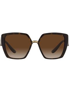 Dolce & Gabbana Eyewear солнцезащитные очки в массивной оправе с логотипом