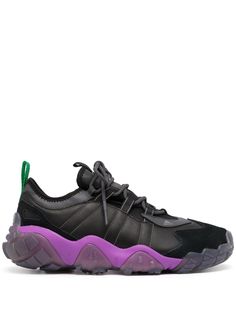 adidas кроссовки Secant Xhibition из коллаборации с FYW