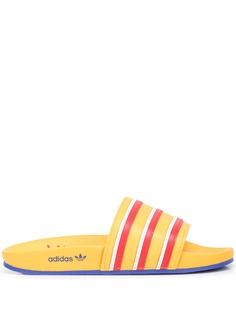 adidas шлепанцы из коллаборации с McDonalds