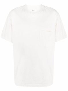 Universal Works футболка с накладным карманом