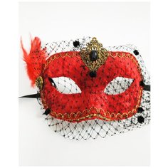 Красная бархатная маска с перьями и вуалью Giacometti