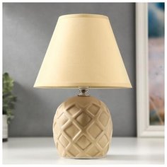 Лампа настольная Risalux E14, 40 Вт, бежевый, 18*18*25 см