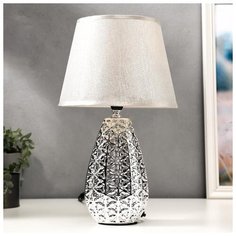 Лампа настольная Risalux 40 Вт, серебро, 22*22*38 см