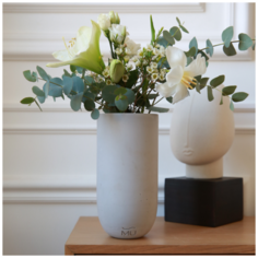 Декоративная ваза Berta MUSKO / Экобетон / Светло-серая