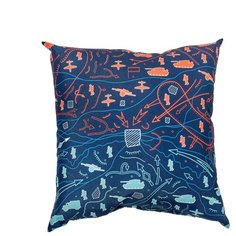 Подушка декоративная "Танковый бой" 40*40 см. Сирень