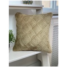 Подушка декоративная, стеганная 40/40 из велсофта, бежевая. Farfalina