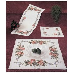 Набор для вышивания салфетки Розы и бабочки Oehlenschlager