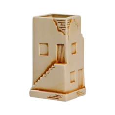 Кашпо Керамика ручной работы Южный домик 8 × 8 × 15 см бежевый