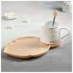 Чайная пара "Листочек" чашка 320 мл, 12x9x8 см, блюдце 25,5x16x1,5 см, ложка, цвет оранжевый 44866 Сима ленд