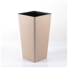 Кашпо со вставкой 15 л, 7 л "Ротанг", цвет какао 4652574 Алеана