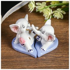 Сувенир "Слоники с розочкой на сердечке" набор из 2-х шт 6,5х10х7 см 160724 Сима ленд