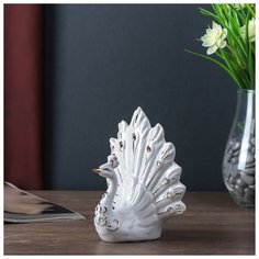 Сувенир керамика "Павлин с цветами на грудке" белый, стразы 12,5х11,5х6,5 см 4559570 Сима ленд