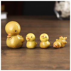 Сувенир керамика "Утиное семейство" набор 4 шт 5,7х5,2х4 см h=3,5; 3 и 2,5 см 5019650 Сима ленд