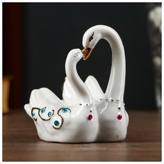 Сувенир керамика "Поцелуи белых лебедей" стразы 9,5х7,7х9,3 см 4978244 Сима ленд