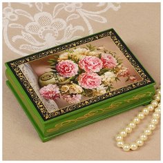 Шкатулка «Бело-розовые цветы», зелёная, 10×14 см, лаковая миниатюра 3579584 Сима ленд