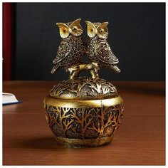 Шкатулка полистоун "Два филина с золотистыми перьями на ветке" 13,5х9х9 см 3441621 Сима ленд