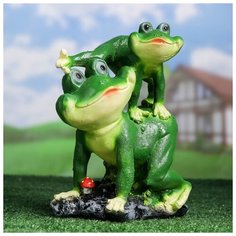 Садовая фигура "Лягушки гимнастки" 16*19*26 см 1126905 Хорошие сувениры