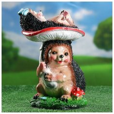 Садовая фигура "Ежик загорает" 30х19см 3528574 Хорошие сувениры