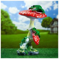 Садовая фигура "Гриб поганка с лягушками" 45 см 1343711 Хорошие сувениры