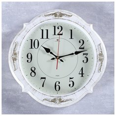 Часы настенные, серия: Классика, "Баконг", белое золото, 40х40 см 4551245 Сима ленд