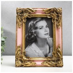 Фоторамка полистоун 10х15 см "Цветы в уголках с пышной листвой" розовая с золотом 20х15,5 см 53837 Сима ленд