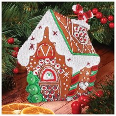 Новогодняя игрушка из фетра с вышивкой бисером "Пряничный домик" Школа талантов