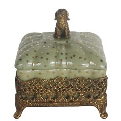 Шкатулка с собачкой под старину из фарфора с бронзой 12x11x12см ГЛАСАР
