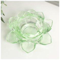 Подсвечник стекло на 1 свечу "Лотос" зелёный 5,5х12х12 см 5170554 Сима ленд