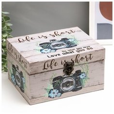 Шкатулка дерево кожзам "Фотоаппарат с цветами" 11х16х20 см 4825546 Сима ленд