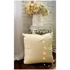 Пуховая подушка Lucky Dreams Кейли 70х70 шам.