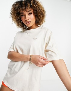 Неокрашенная oversized-футболка с тремя перламутровыми полосками adidas Originals adicolor-Светло-бежевый