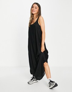 Черное платье макси с овальным вырезом и драпировкой на спине ASOS DESIGN-Черный цвет