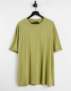 Футболка цвета хаки с отворотами на рукавах ASOS DESIGN-Зеленый цвет