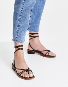 Черные кожаные сандалии с ремешками на плоской подошве ASOS DESIGN Fergie-Черный цвет