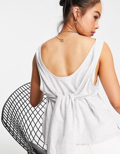 Серый меланжевый топ с перекрученной деталью на спине Topshop