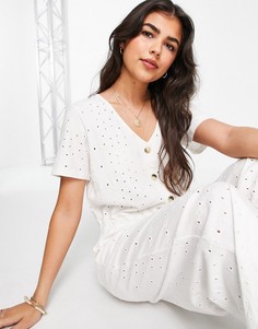Белый комбинезон на пуговицах с поясом и вышивкой ришелье ASOS DESIGN