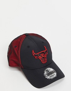 Черная кепка с сетчатыми вставками и логотипом команды "Chicago Bulls" New Era 9forty-Черный цвет