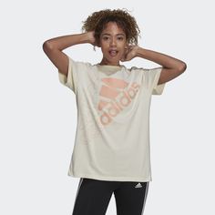 Футболка Brand Love Boyfriend adidas Sportswear