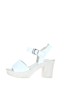 Босоножки женские Just Couture 45908 белые 39 RU