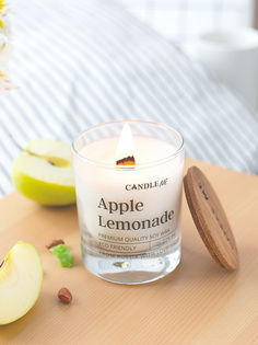 Ароматическая свеча Apple Lemonade Яблочный лимонад - с деревянным фитилем CANDLE ME
