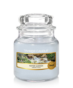 Свеча ароматическая Yankee Candle Water Garden Сад у реки 25-40 ч
