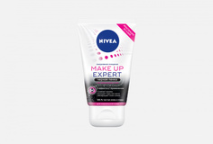 Черная очищающая пенка для лица 3в1 для нормальной кожи Nivea