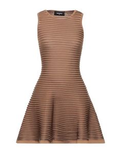 Короткое платье Dsquared2