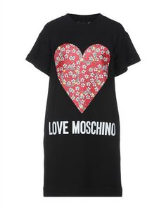 Короткое платье Love Moschino