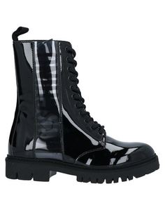 Полусапоги и высокие ботинки Moschino