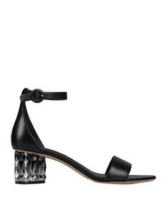 Сандалии Salvatore Ferragamo